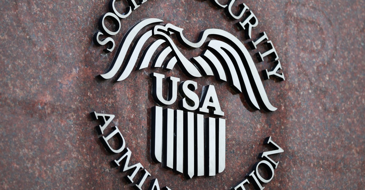 La crisis del Seguro Social, explicó brevemente