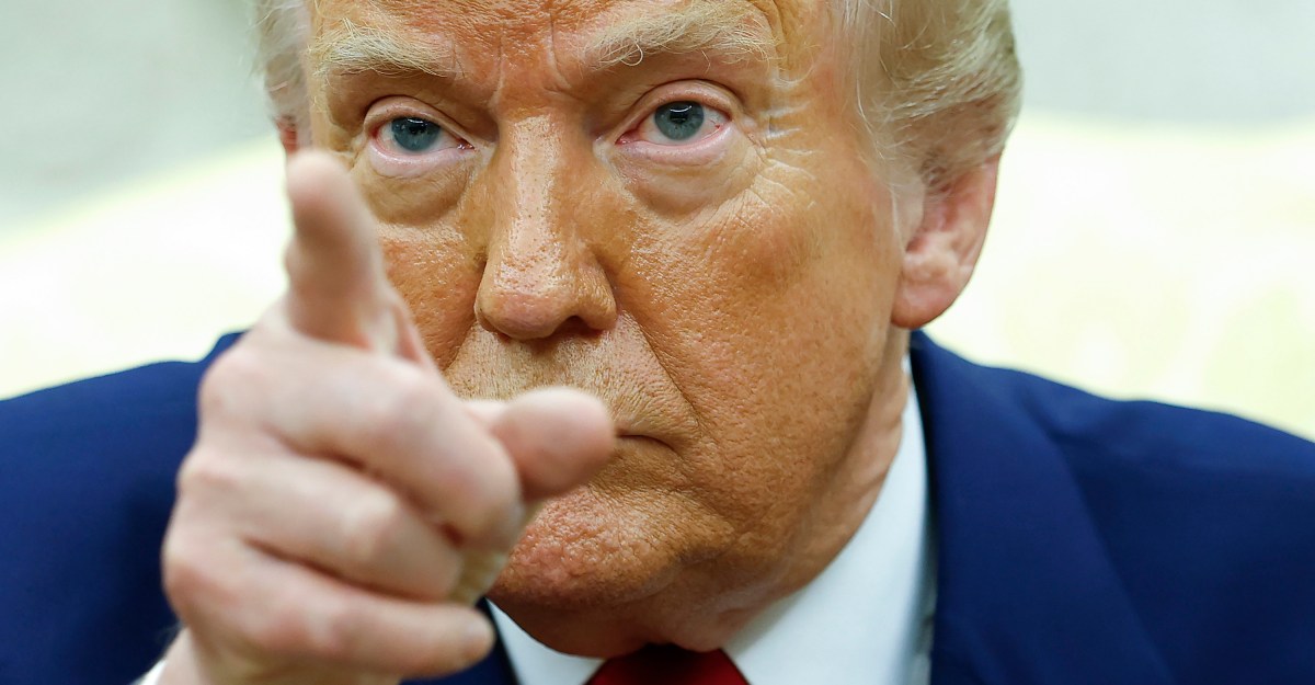 La reescritura orwelliana de Trump de 2020