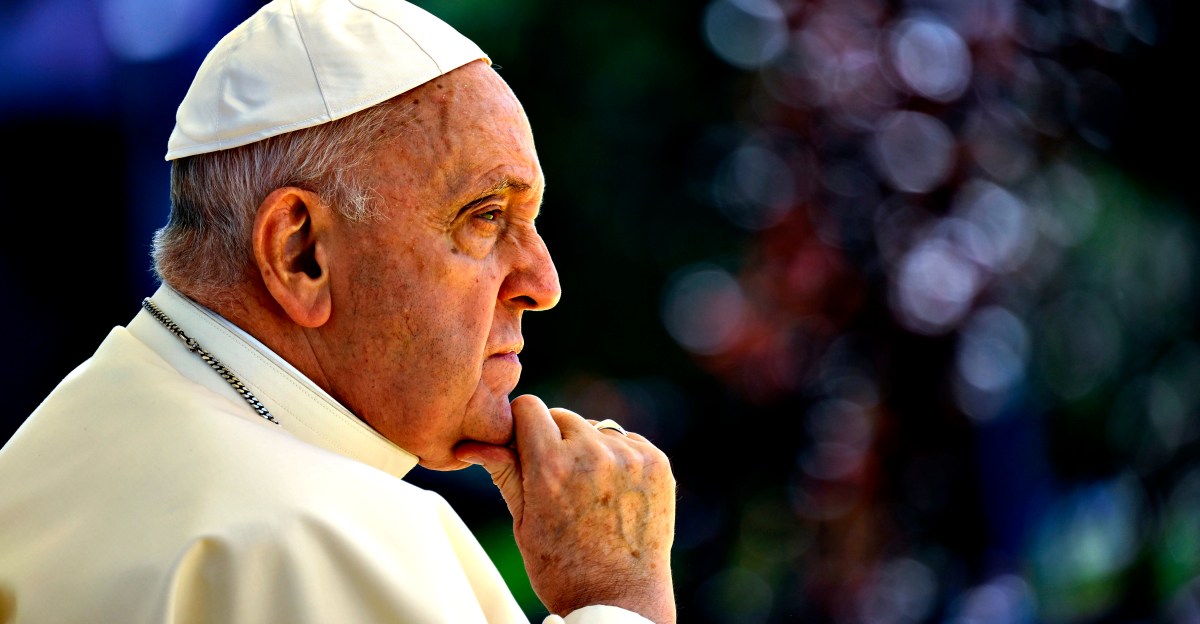 ¿El próximo Papa será liberal o conservador? Ni.