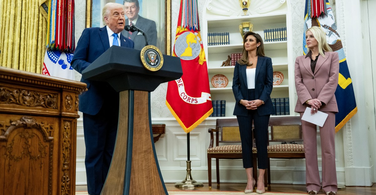 El nuevo plan de Trump para la retribución contra los demócratas, explicó