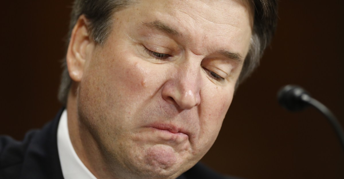 Brett Kavanaugh dice que no le debe al público una explicación