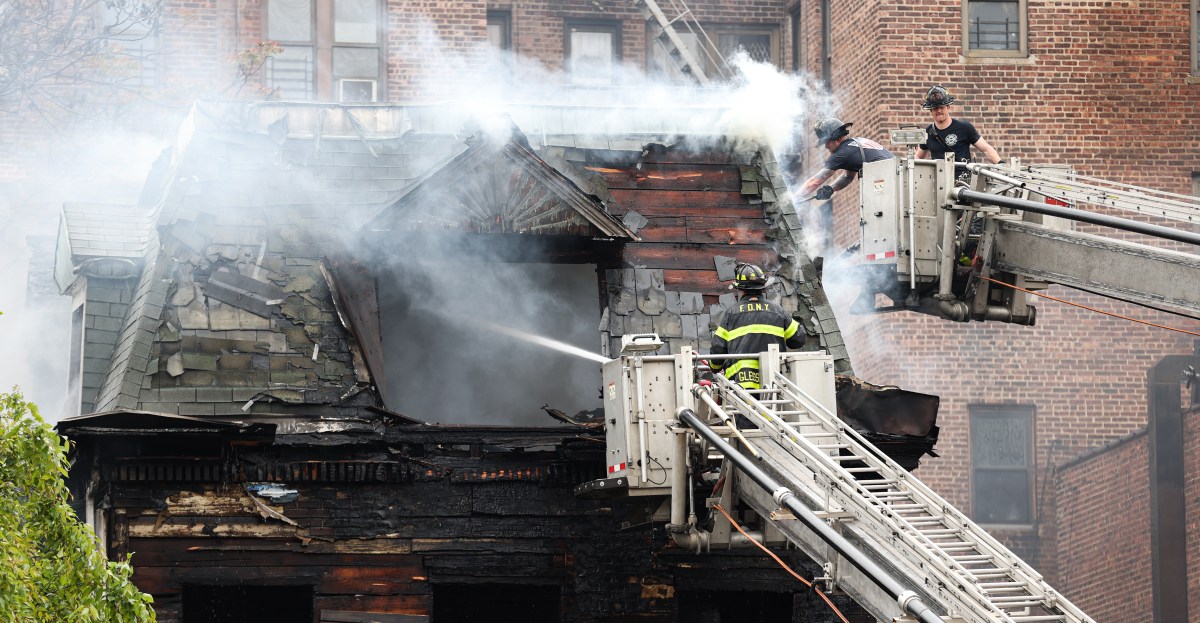 Cómo Estados Unidos cortó la ciudad mortal incendios por la mitad