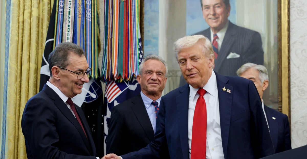 ¿Por qué los medicamentos recetados de Estados Unidos son tan caros y pueden arreglarlo trumprx?
