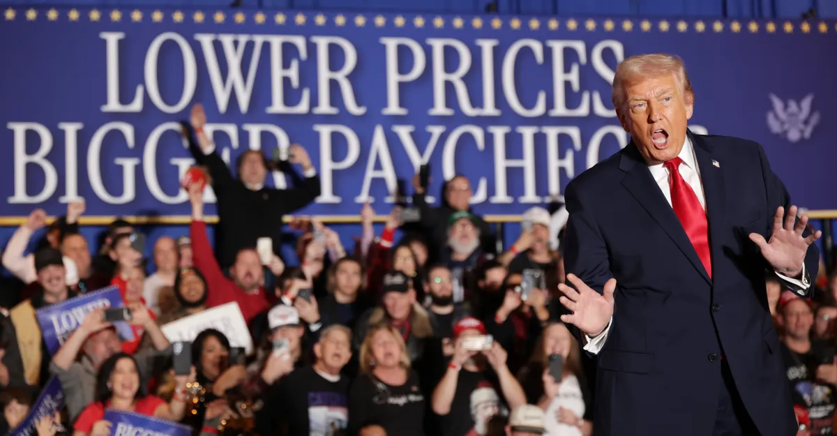 Trump está perdiendo apoyo. Aquí hay tres teorías del por qué.