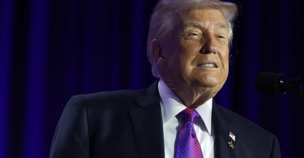 Trump publica un vídeo racista de Barack y Michelle Obama: lo que hay que saber