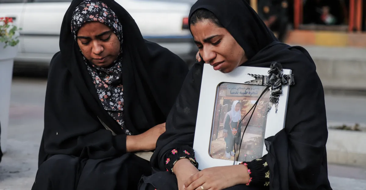 Cómo ayudar a la gente común que sufre por la guerra de Irán