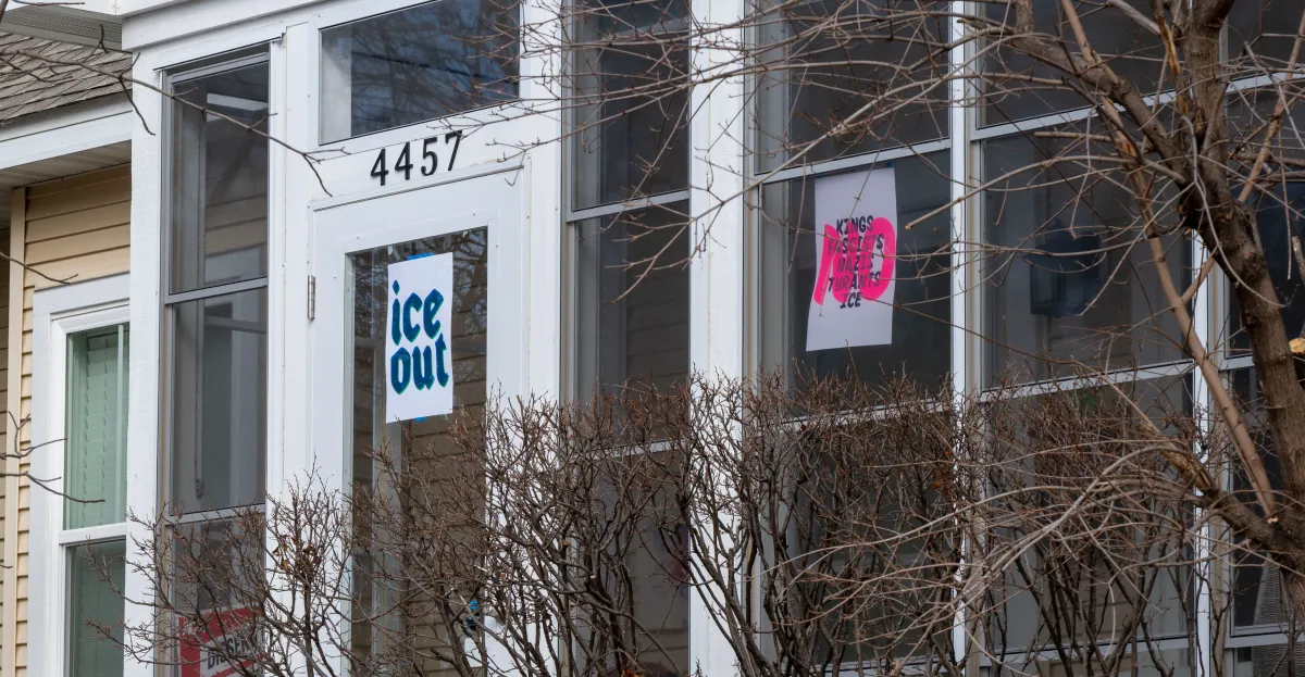 La forma astuta en que los abogados de Trump (y los jueces de Trump) están sobrecargando a ICE