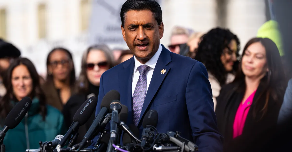 Lo último sobre los expedientes Epstein, explicado por el representante Ro Khanna