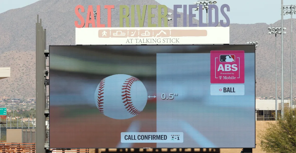 Los nuevos árbitros robot del béisbol parecen un compromiso. No lo son.