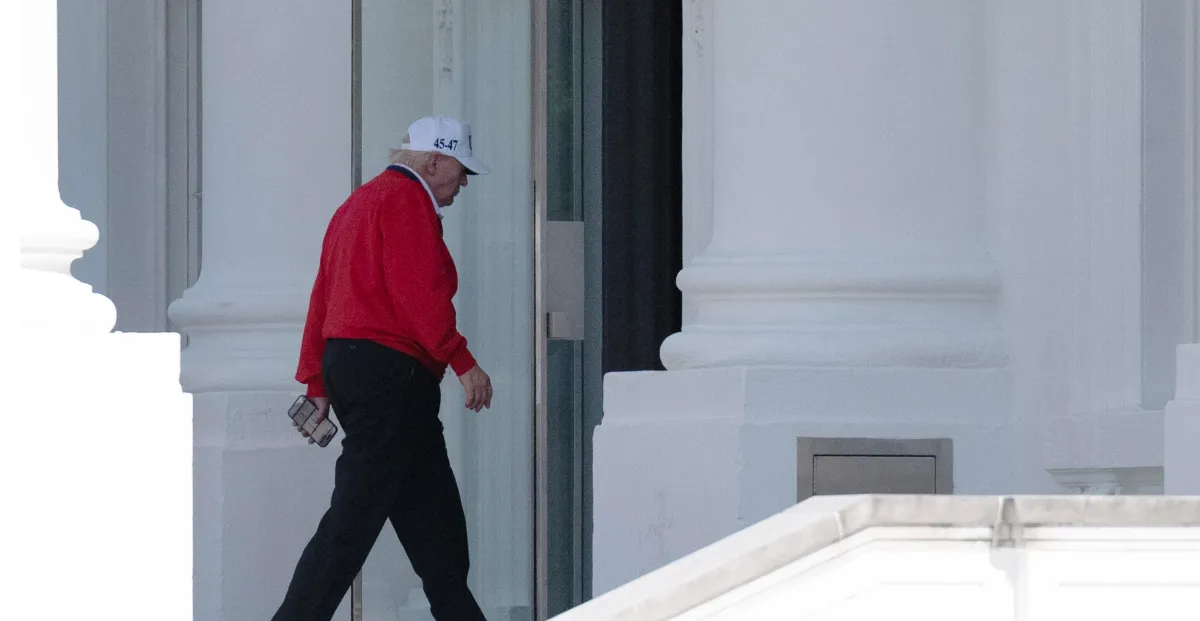 Trump supuestamente abandona su plan de fondos para sobornos: lo que hay que saber