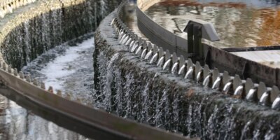 Los piratas informáticos acaban de irrumpir en el agua del grifo de Estados Unidos. ¿Qué tan asustado deberías estar?