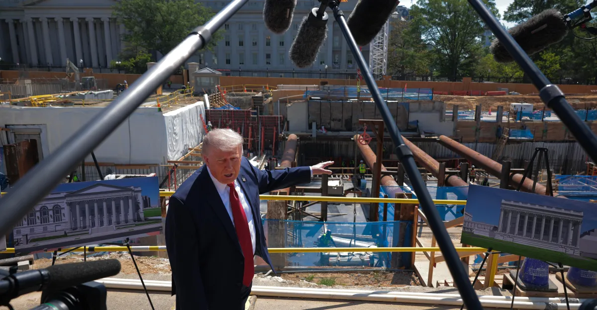 La solución de la Corte Suprema al salón de baile ilegal de Trump: nadie puede demandar