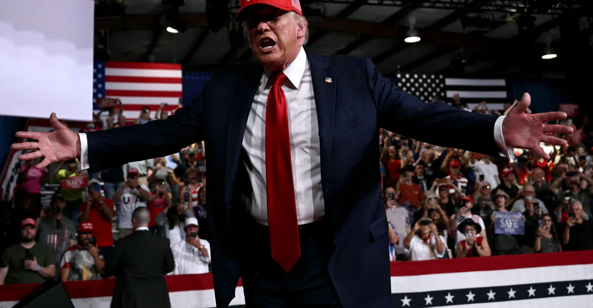 Las elecciones intermedias de 2026: cómo Trump intenta aparecer en las urnas