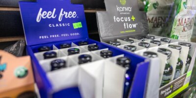 Kratom y 7-OH: El auge de los opioides en las gasolineras, explicado